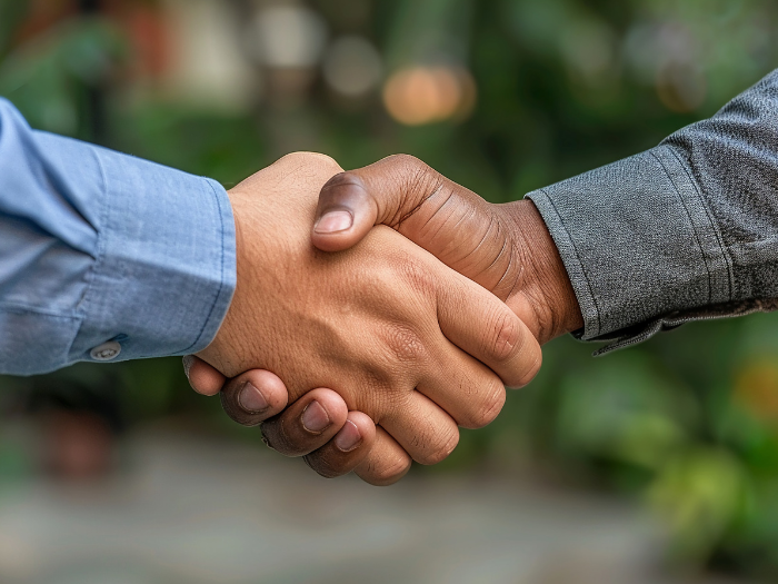 Personal diamond sourcing service